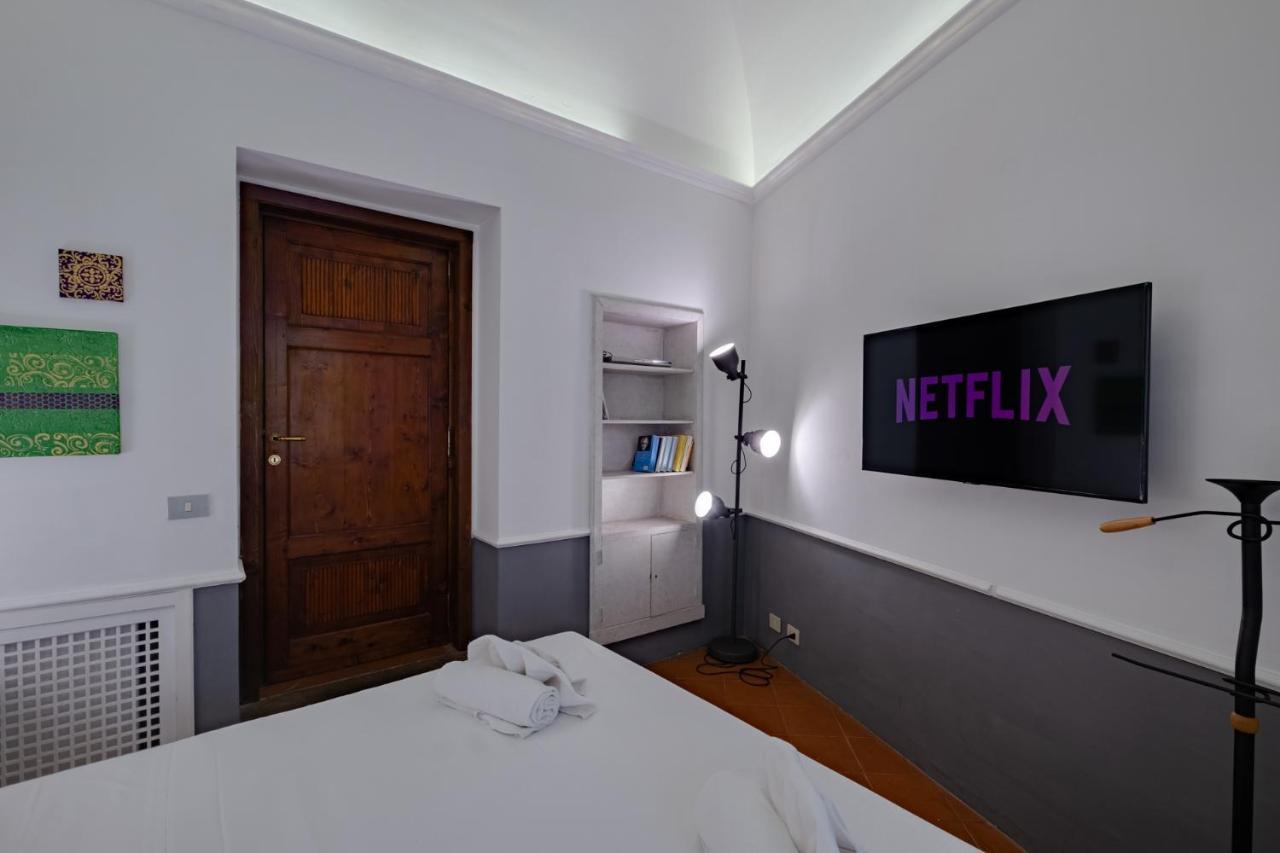 Forum - The Heart Of Apartment Rom