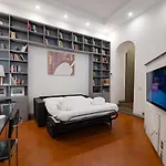 Roman Forum Apartment - The Heart Of Rome